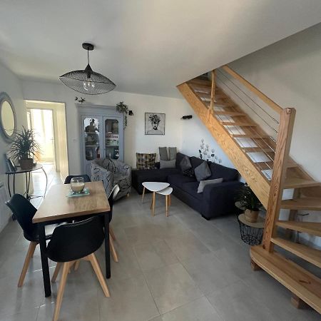 Maison Chaleureuse Avec Terrasse Privative Proche De La Gare Et Du Centre-Ville Rochefort  Buitenkant foto